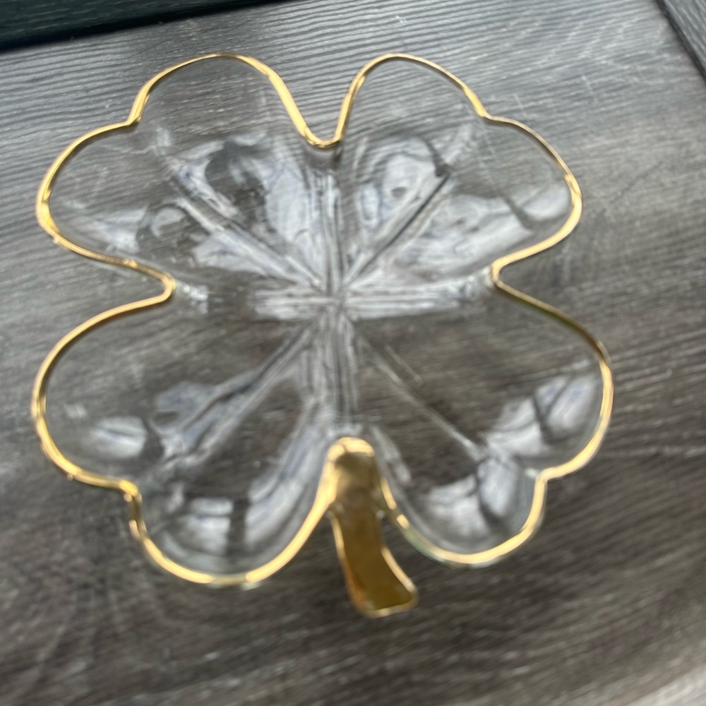 Jeanette Clear/gold vintage Glass Clover Dish with Gold Trim